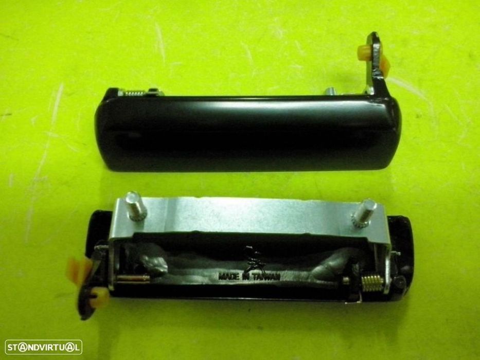 Puxadores de porta exteriores Bedford Isuzu Kbd 25 , 26 27 NOVOS