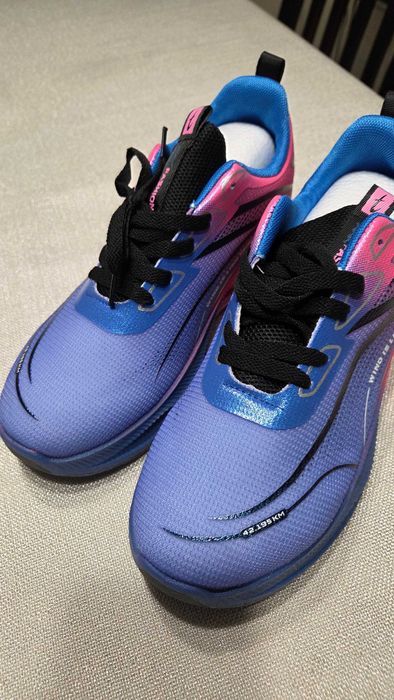 Buty sportowe 40