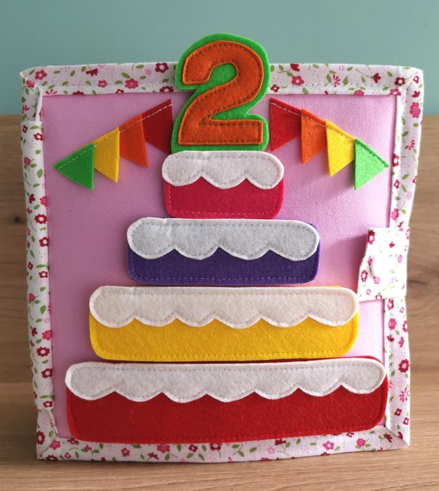 Książeczka sensoryczno edukacyjna