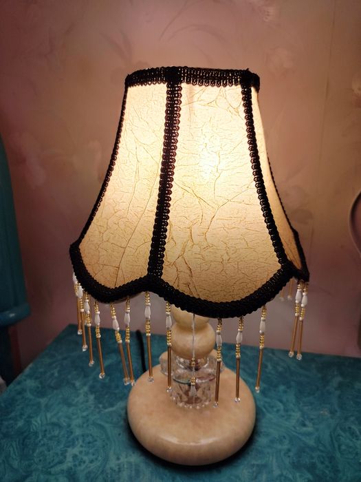 Лампа нічник прикроватна