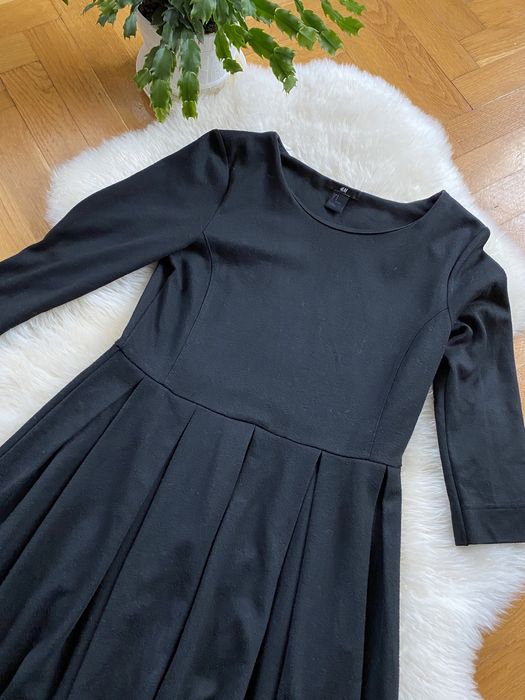 Czarna sukienka H&M rozmiar S ( 36 )