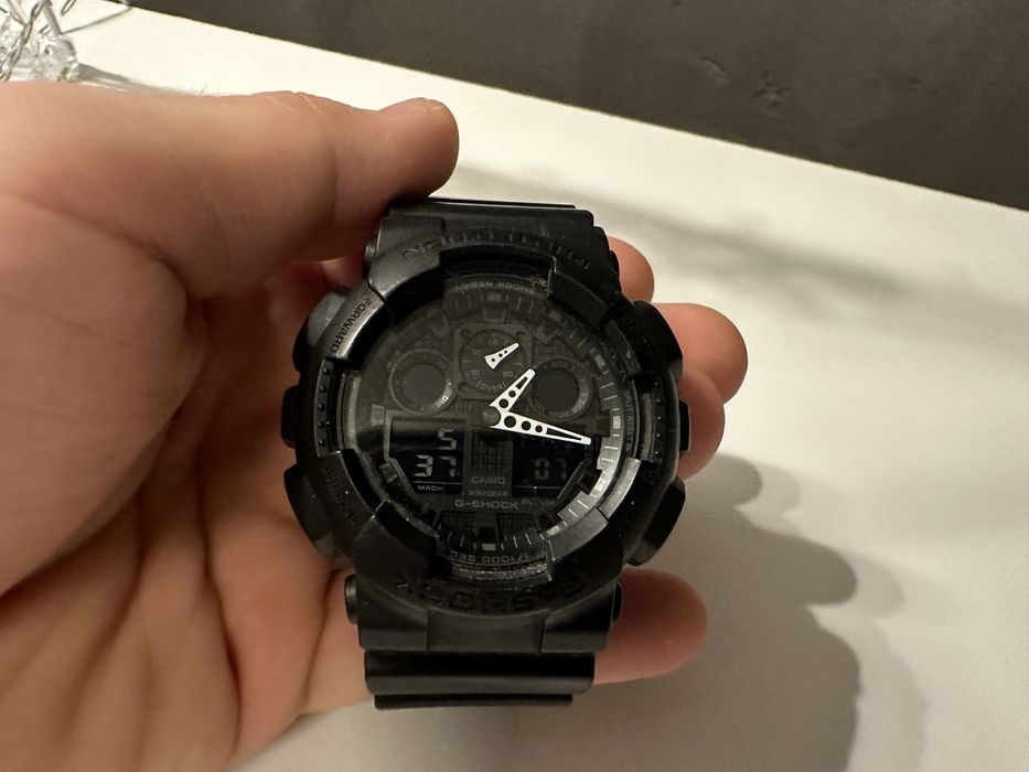Zegarek Casio G-Shock Original GA-100-1A1ER Czarny Męski