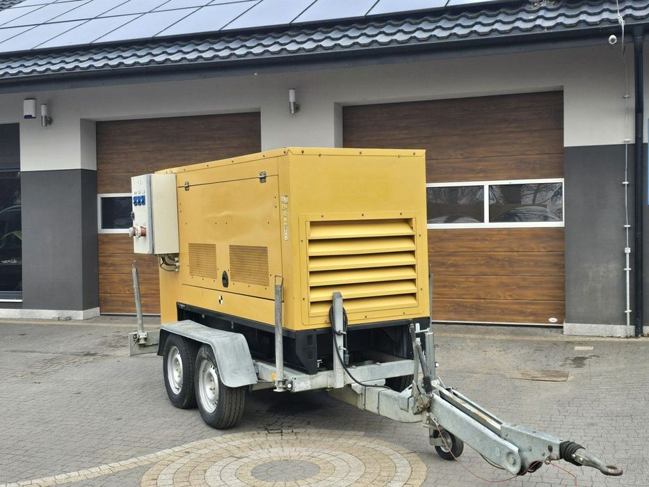 Caterpillar Olympian GEP 88  Agregat prądotwórczy CAT Caterpillar Olympian GEP 88 kVa / 230/400V