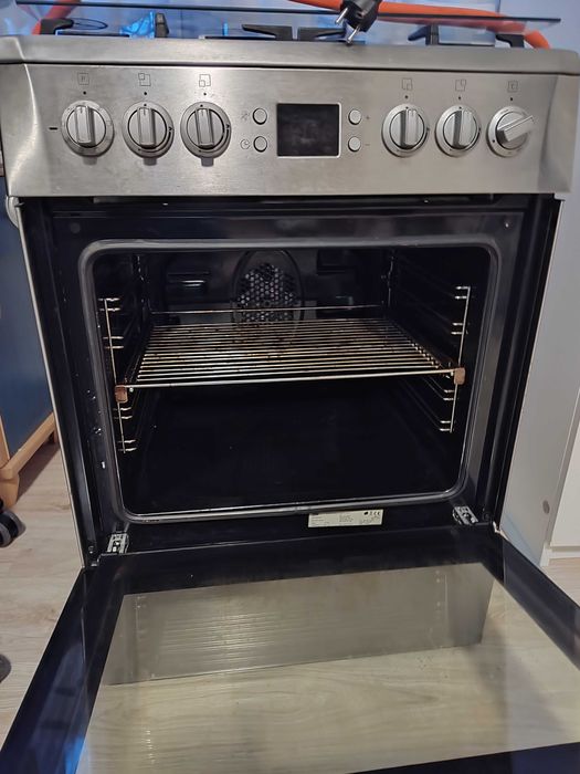 Kuchenka gazowo elektryczna