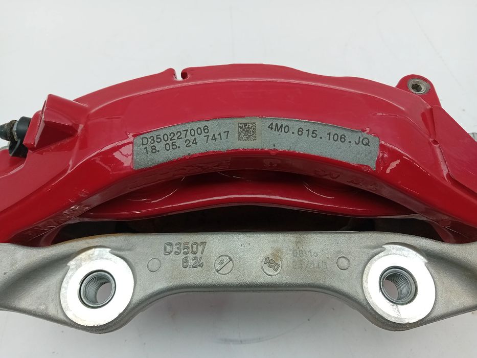 Pinça travão / maxila de travão frente direita AUDI Q8 (4MN)