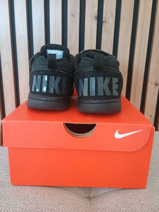 Buty NIKE Court Borough Low rozmiar 31.5
