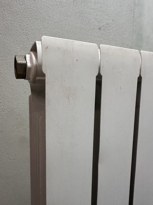 Radiador de parde para aquecimento central