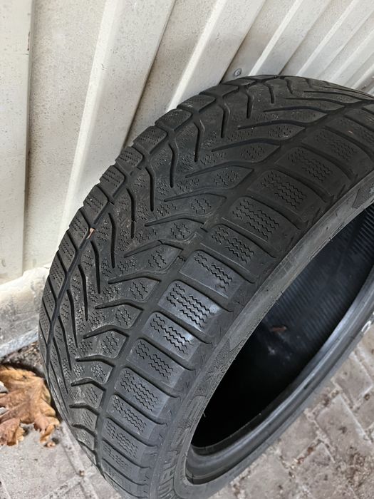LASSA 235/45 R17 , зима, 4 шт, 5 мм