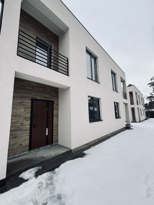 Дуплекс 113 м2 + 2,4 сот землі