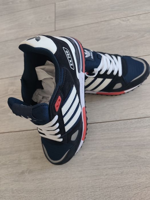 Tênis adidas Z X 750