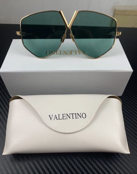 Okulary Valentino. Uniseks