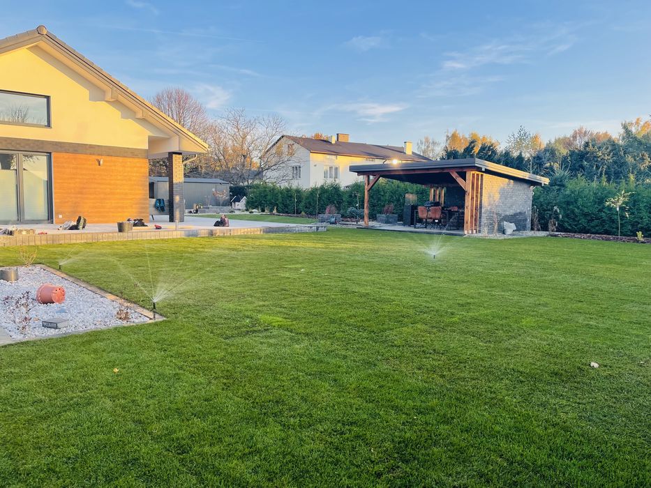 Nawadnianie ogrodow system automatycznego podelwania