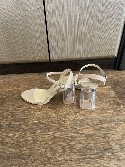 Босоніжки Schuh | Розмір 37