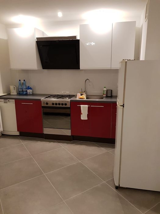 Wynajmę mieszkanie dwupokojowe z aneksem kuchennym 48. na parterze