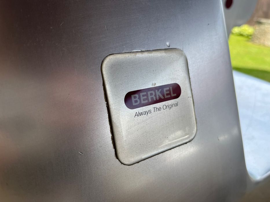 Krajalnica grawitacyjna do wędlin i serów Berkel