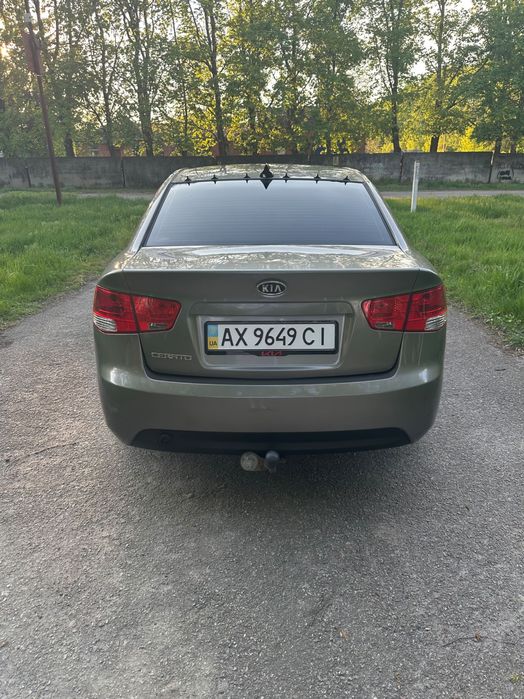 Авто KIA Cerato