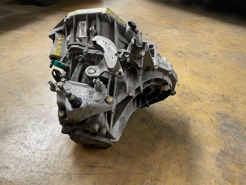 Caixa de Velocidades Renault Kangoo 1.5Dci 6V TL4 A 000