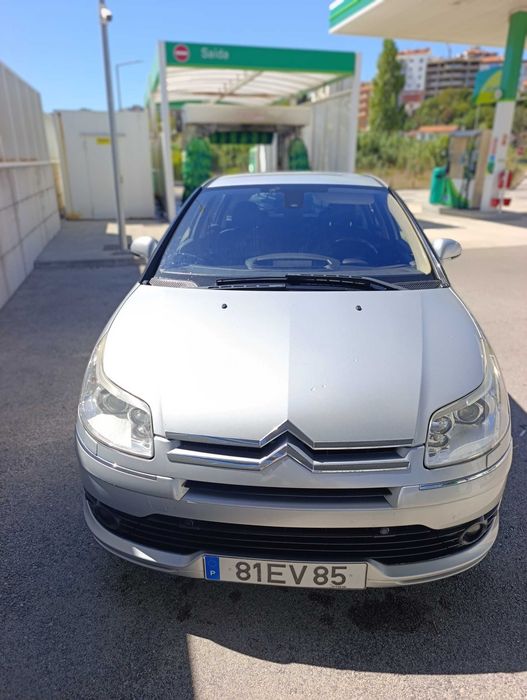 Citroen C4 em bom estado