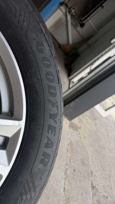 Шини літні 235/60/R18 GoodYear