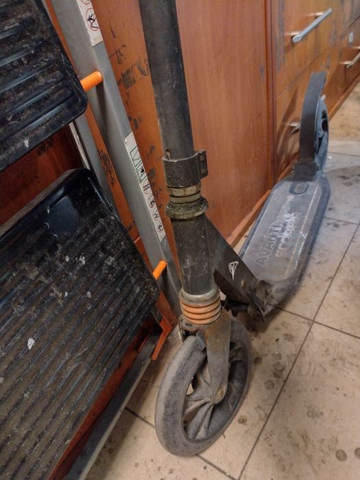 Hulajnoga uniwersalna