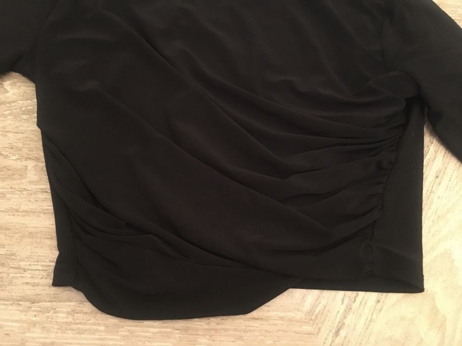 Krótka czarna bluzka Zara L