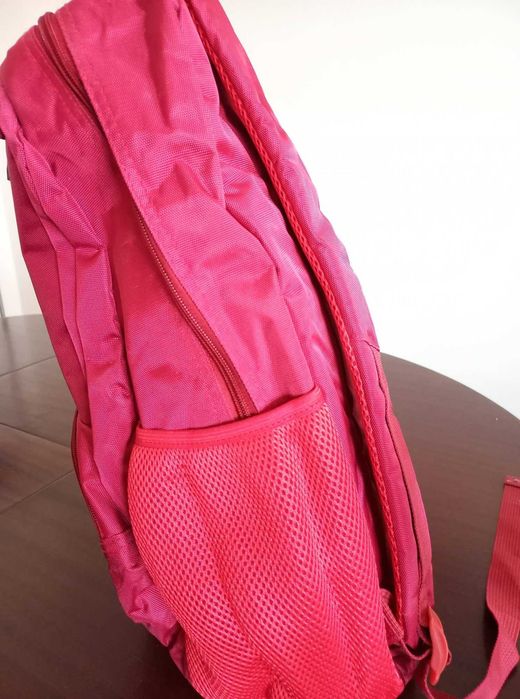 Mochila Vermelha- Nova