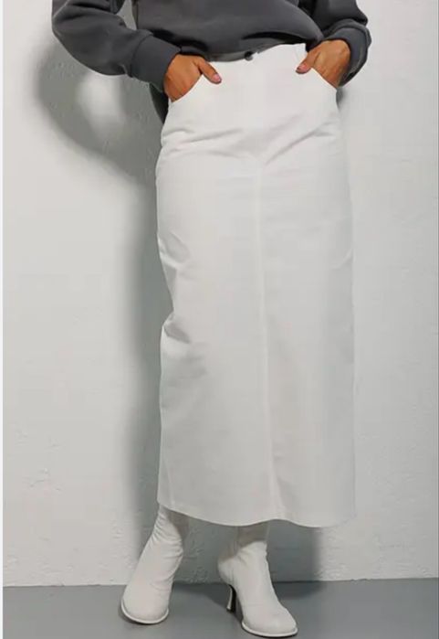 Біла джинсова спідниця