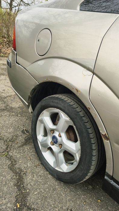 Ford Focus mk1 рейстайл