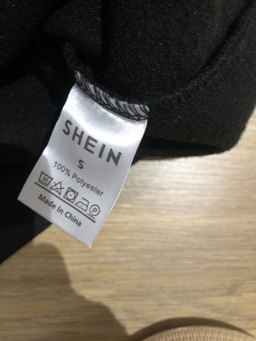 Nowa bluza Shein S z motywem konia