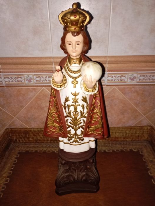 Santo em marfinite