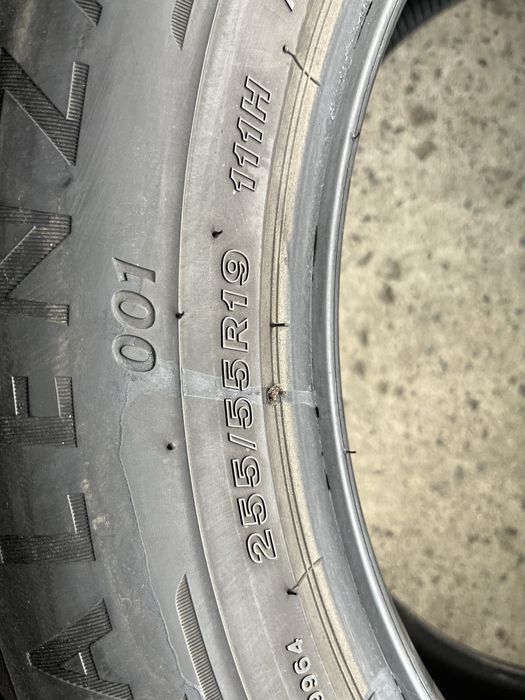Літні Шини  Bridgestone 255*55R19