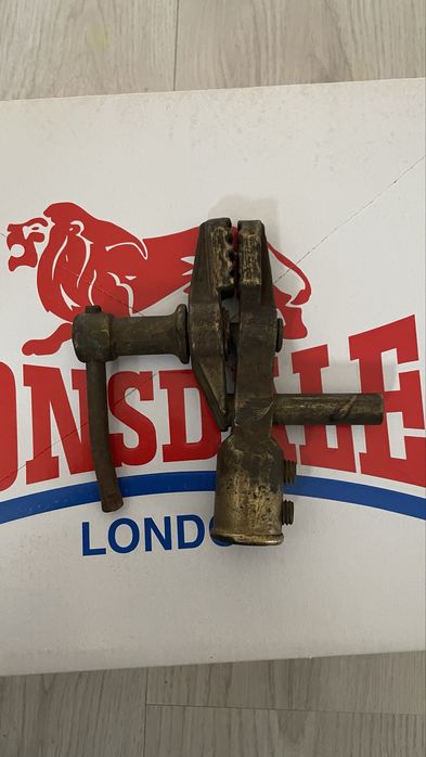 Zacisk śrubowy spawalniczy 600A Typ II | Mosiądz, wysoka przewodność