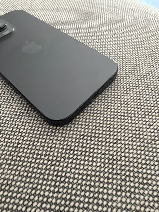 Iphone 16pro 256gb excelente estado