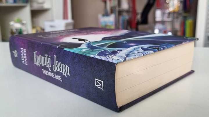 Kroniki Jaaru tom 4. Tajemne imię - FABER ADAM