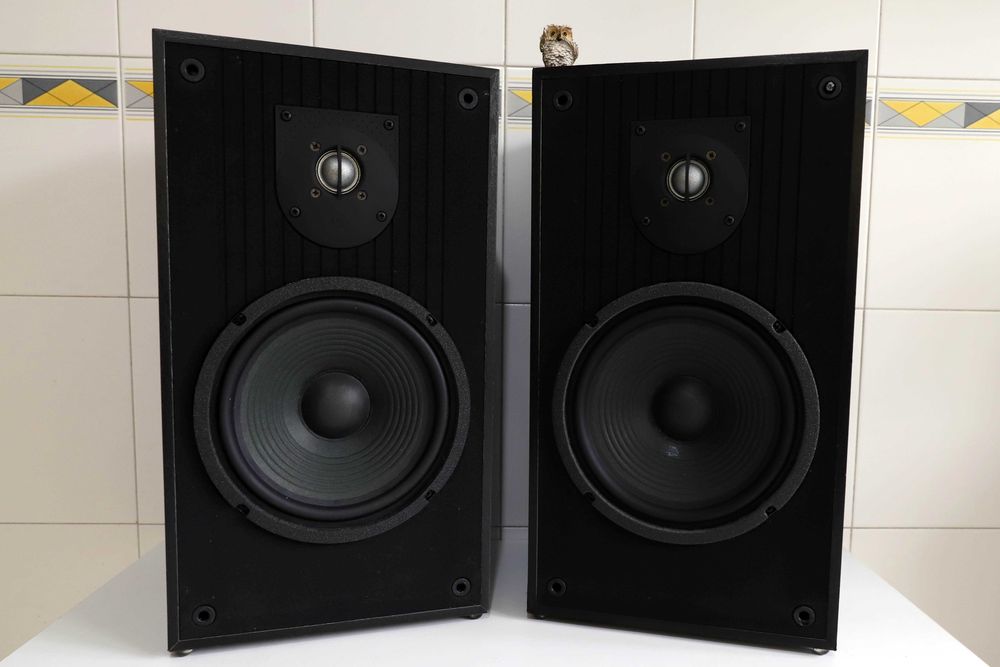 JBL TLX-130 colunas 80 watts / Bases para colunas Hi-Fi