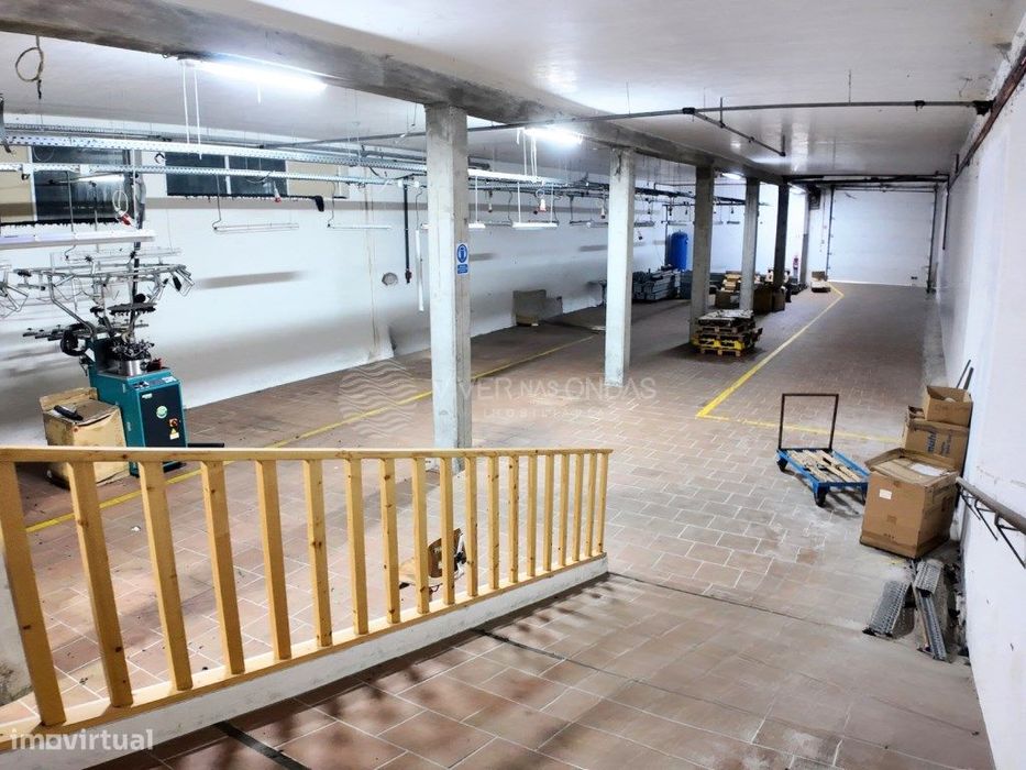 Armazém Industrial em Marco de Canaveses.