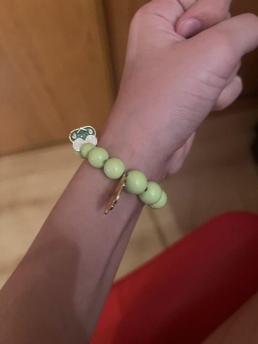 Зелений браслет ручна робота