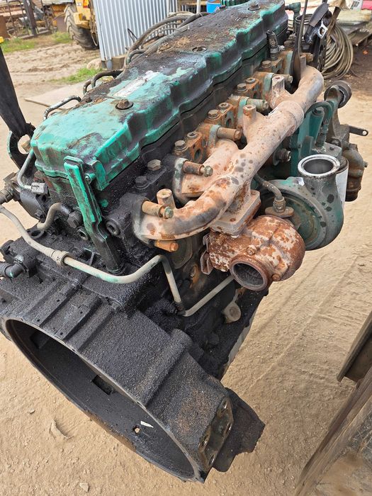 CUMMINS silnik