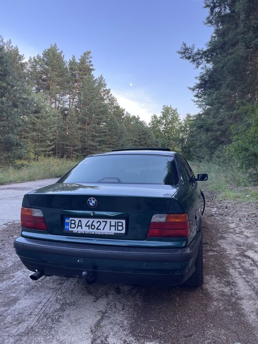 Продам BMW E36 рест