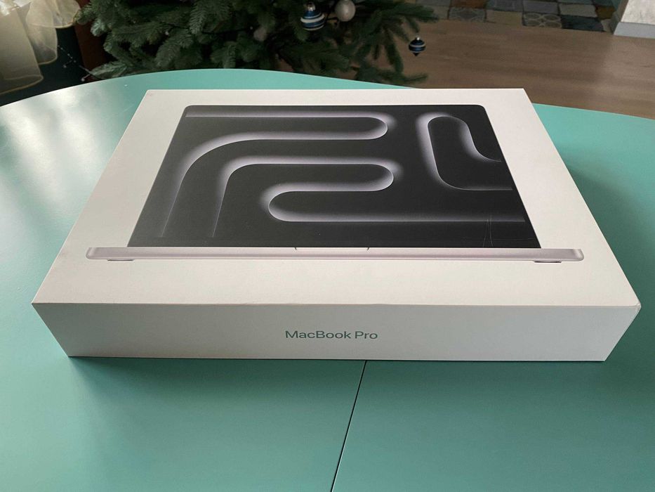 Новий MacBooK Pro16 64Гб/1Тб