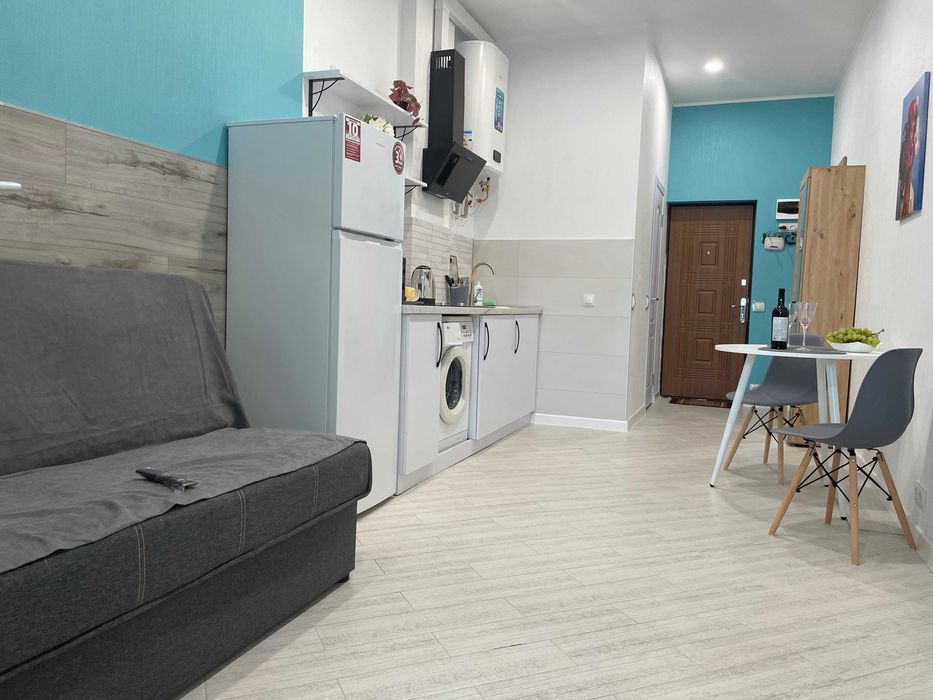 Новая квартира посуточно балкон! 1 этаж ФР. Бульвар, 3 та 17 лікарня