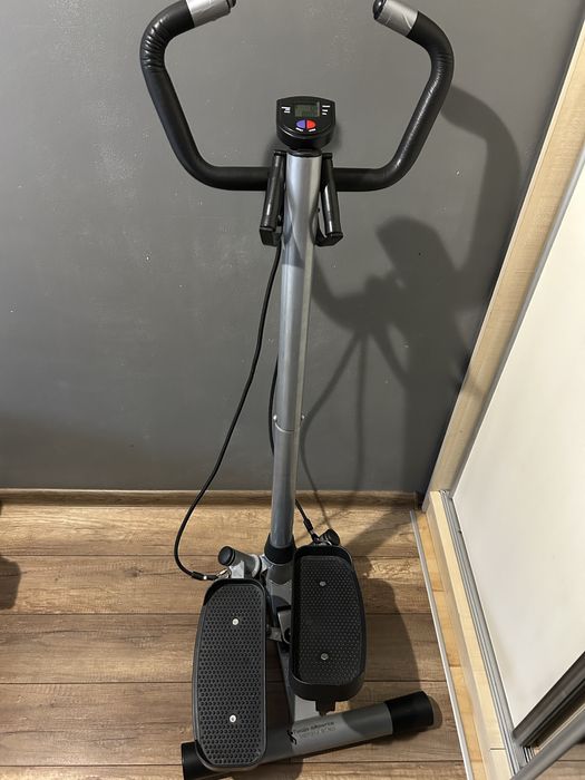 Stepper skrętny z uchwytami i licznikiem – super stan