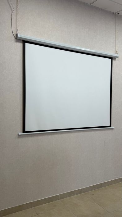 Estúdio Criativo para Alugar - Sta Iria da Azoia