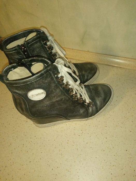 Buty snickers wolski damskie rozmiar 36