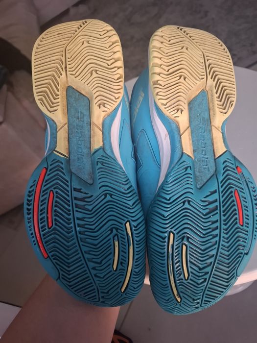 кросівки для тенісу babolat 38р