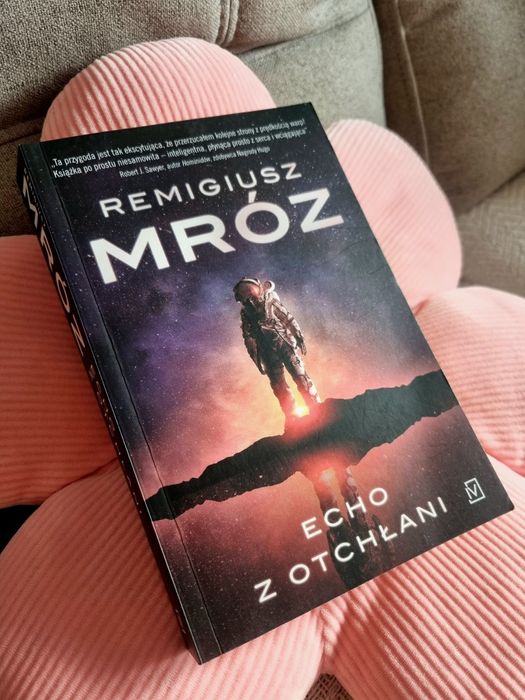 Książka Remigiusz Mróz Echo z otchłani