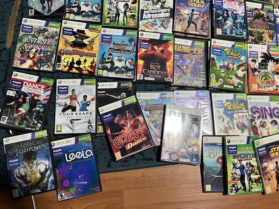 Кінект та диски до кінекту