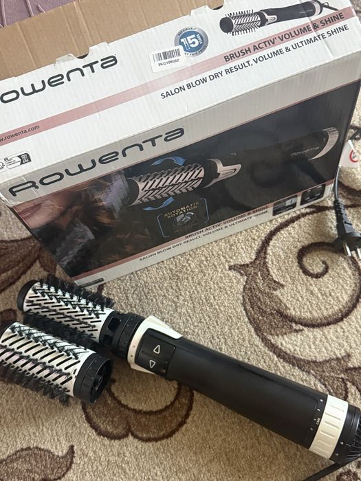 Фен браш Rowenta який обертається