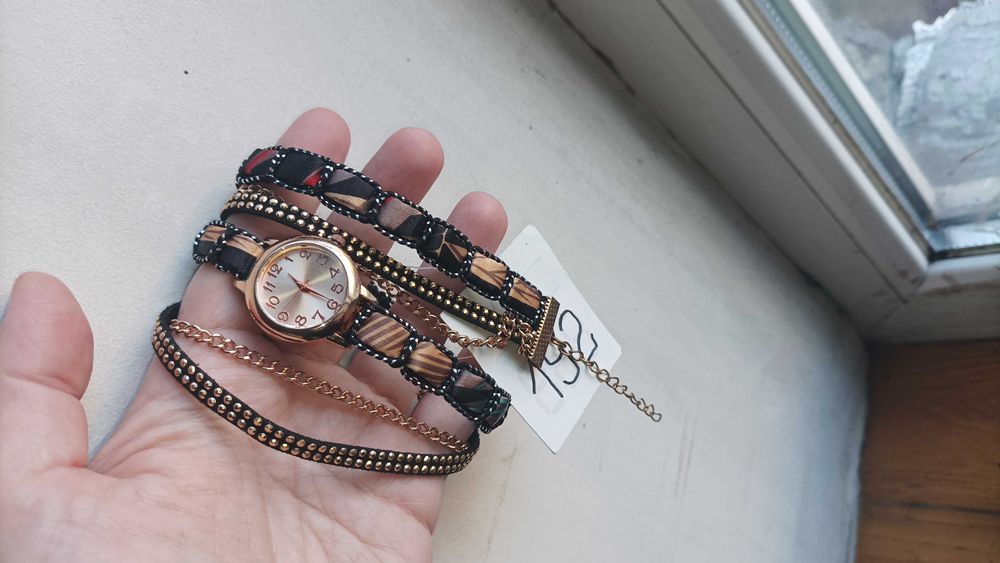 Часы-браслет женские наручные с атласной лентой и золотой цепочкой