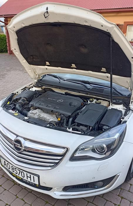 Opel Insignia 2.0 CDTI Sports Tourer, 163 к.с., 120 kW.
